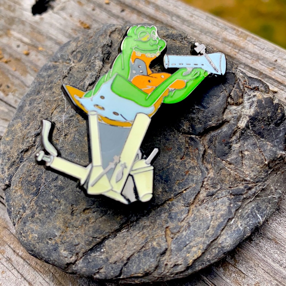 Ghostbusters Slimer cannabis pin. GLOW in the DARK.